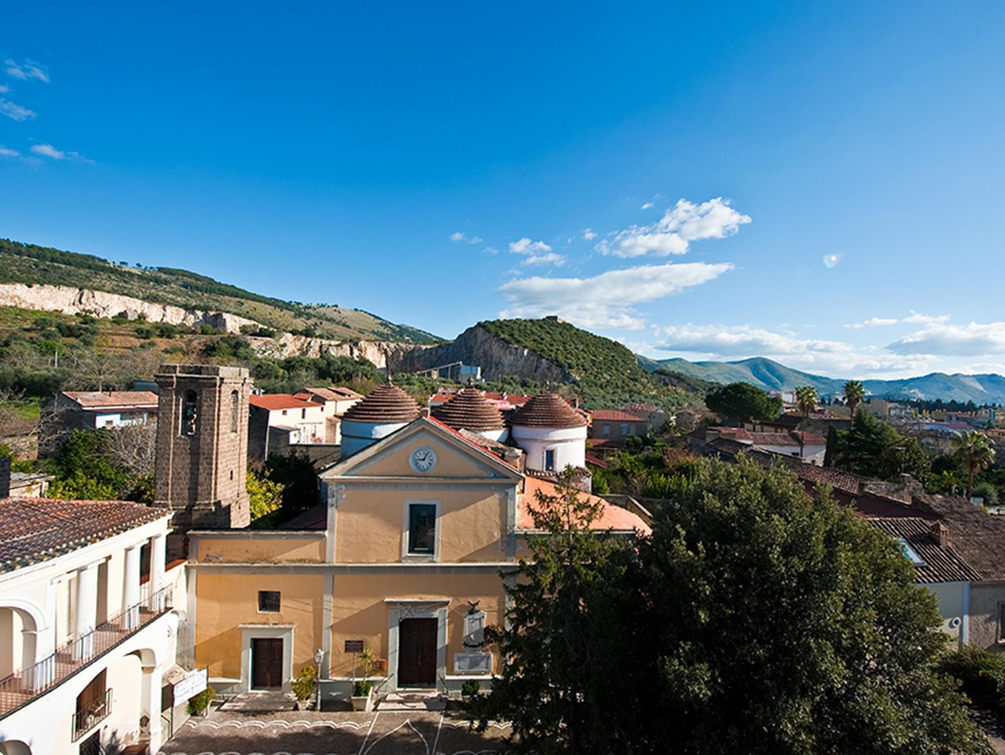 Hotel Ristorante Novecento Caserta Luaran gambar