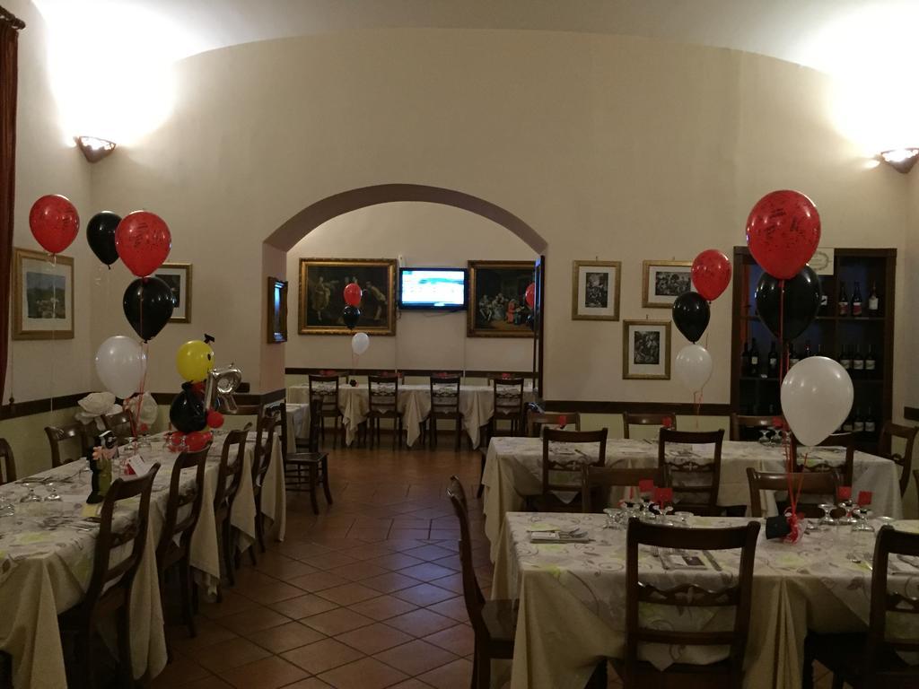 Hotel Ristorante Novecento Caserta Luaran gambar