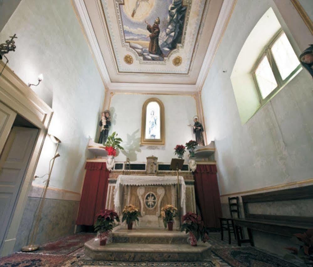 Hotel Ristorante Novecento Caserta Luaran gambar